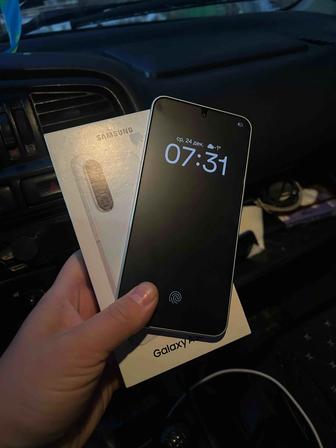 Продам Самсунг А36,5G