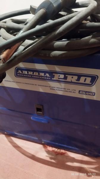 Продам сварочный полуавтомат Аврора 200