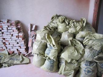 Привезу строителей мусор кирпич грунт под фундамент есть доставка