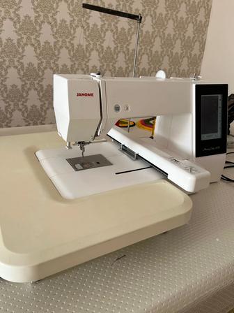 Вышивальная машина Janome 500e