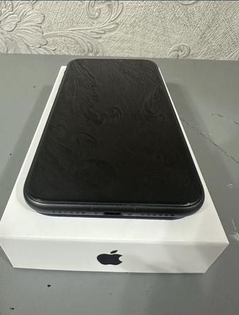 Продам IPhone 11