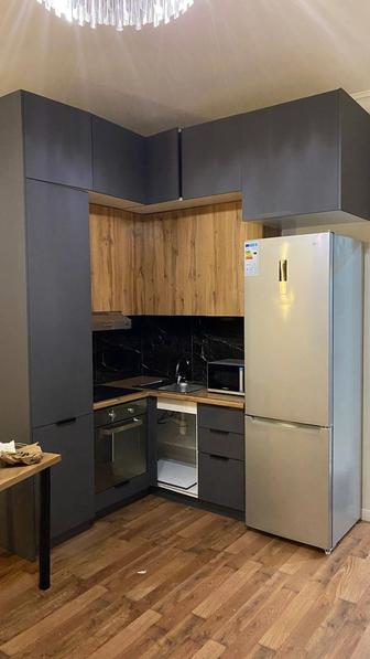 Кухонный гарнитур в хорошем состоянии