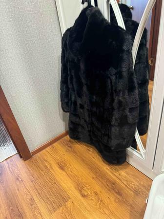 Норковая шуба в отличном состоянии