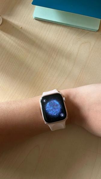 Продам Apple watch 9