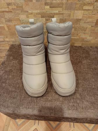 Продам дутики зимние