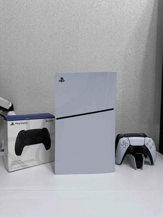[850] игр PS5 Slim 1TB 2 Геймпада Док-станция PS Plus Deluxe 12 Месяцев