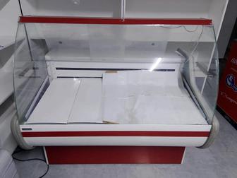 Продам холодильник витриный