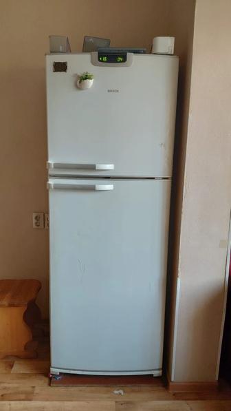 Холодильник Bosh