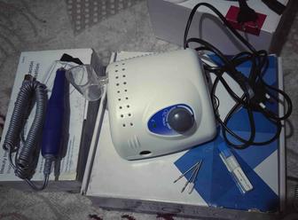 профессиональный аппарат для маникюра и педикюра Saeshin Strong 210/105L