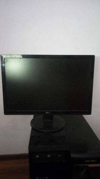 Монтор 3 Шт LG . QMAX