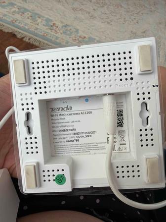 Продам Wi-Fi Mesh-роутер (узел Mesh-системы) 
Tenda Nova MW6 (AC1200)