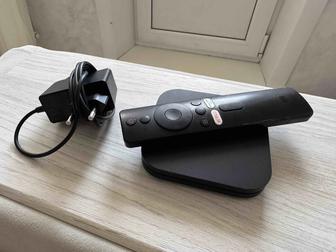 Продам смарт приставку Xiaomi mi box 4K 2/8 гб