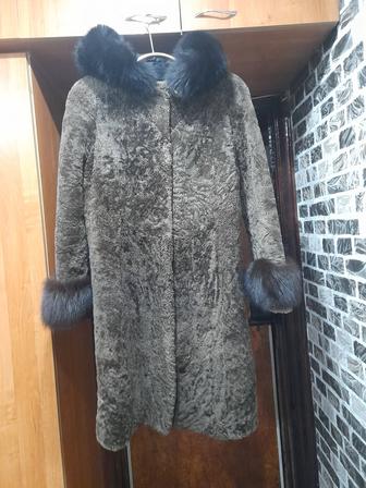 Шуба мутон.