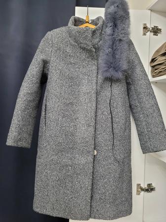 Продам зимнее пальто