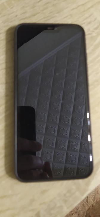 Продается сотовый телефон Редми mi A2 lite!