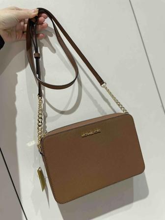 Сумка Michael Kors из натуральной кожи