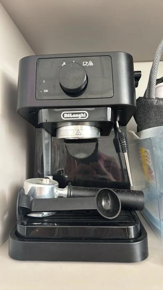 Продам кофемашину Delonghi