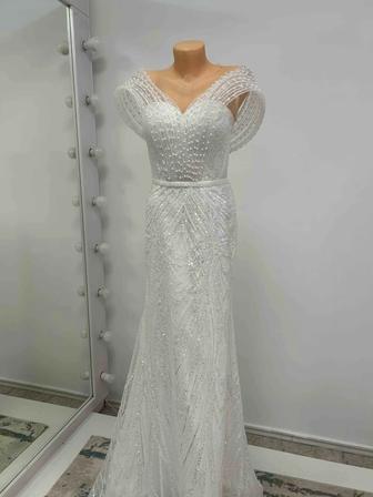 Свадебный платья