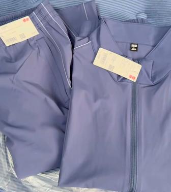 Продам новый костюм Uniqlo