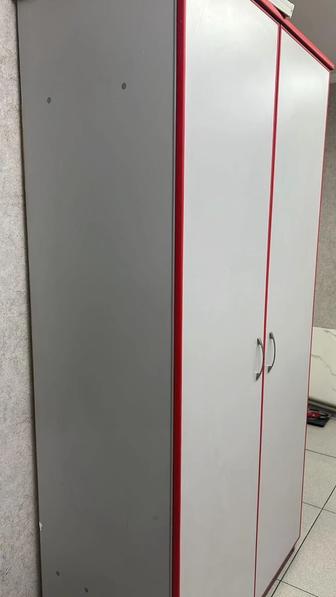 Продается шифоньер