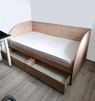 Кровать детская