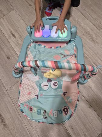 Детский развивающий коврик