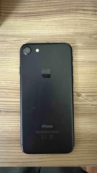 Продам iphone 7