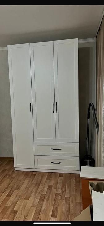 Продам шкаф почти новый