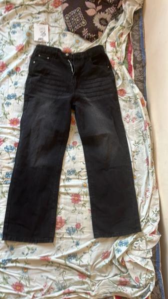 Джинсы черные