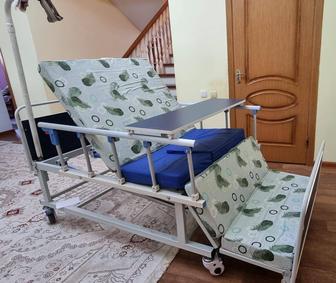 Медицинская кровать