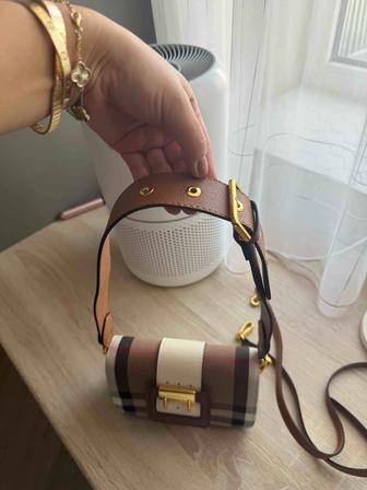 Сумка Burberry