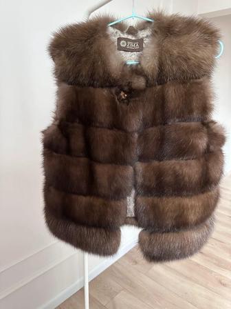 Срочно продам меховой жилет