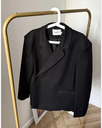 ПРОДАМ женский оверсайз пиджак