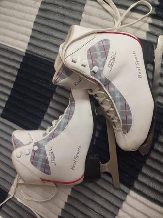 Коньки для фигурного катания