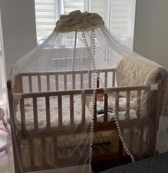 Детская кроватка
