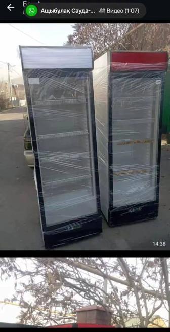 Холодильник витринный,для магазина