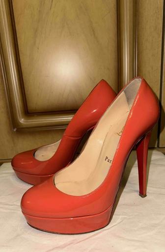 Туфли Christian Louboutin