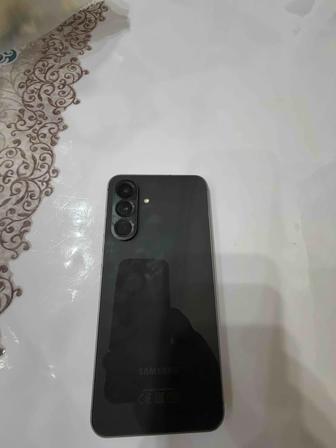 Продам мобильный телефон