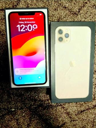 Продам iPhone 11 про max 256 гб Золотой свет
