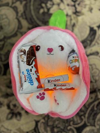 дышащий зайчик в клубнике