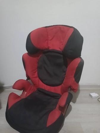 Детское кресло