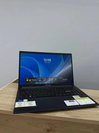 Asus Vivobook core i5-12