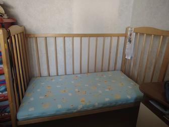 Продам кроватку детскую