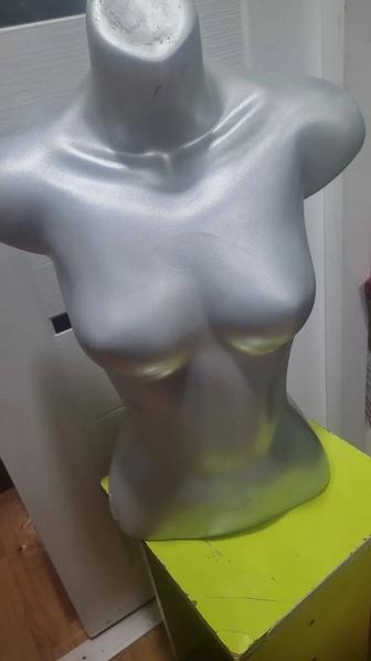 Продам манекен торс