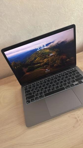 Продам MacBook