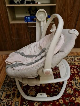 Электронная качеля Joie Serina, автолюлька.