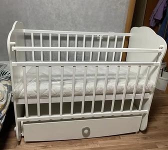 Срочно продам манеж в хорошем состоянии