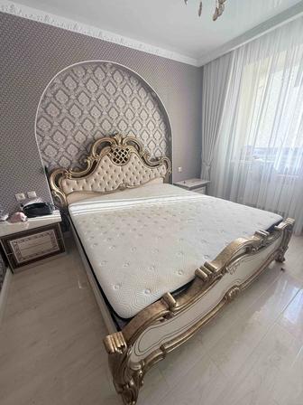 Двух спальная кровать