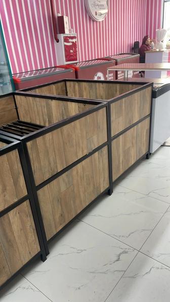 Продам стеллажи