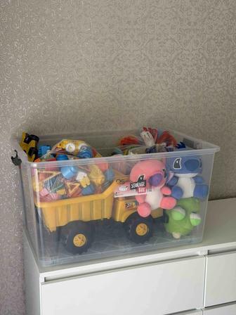 Ойыншықтар сатылады